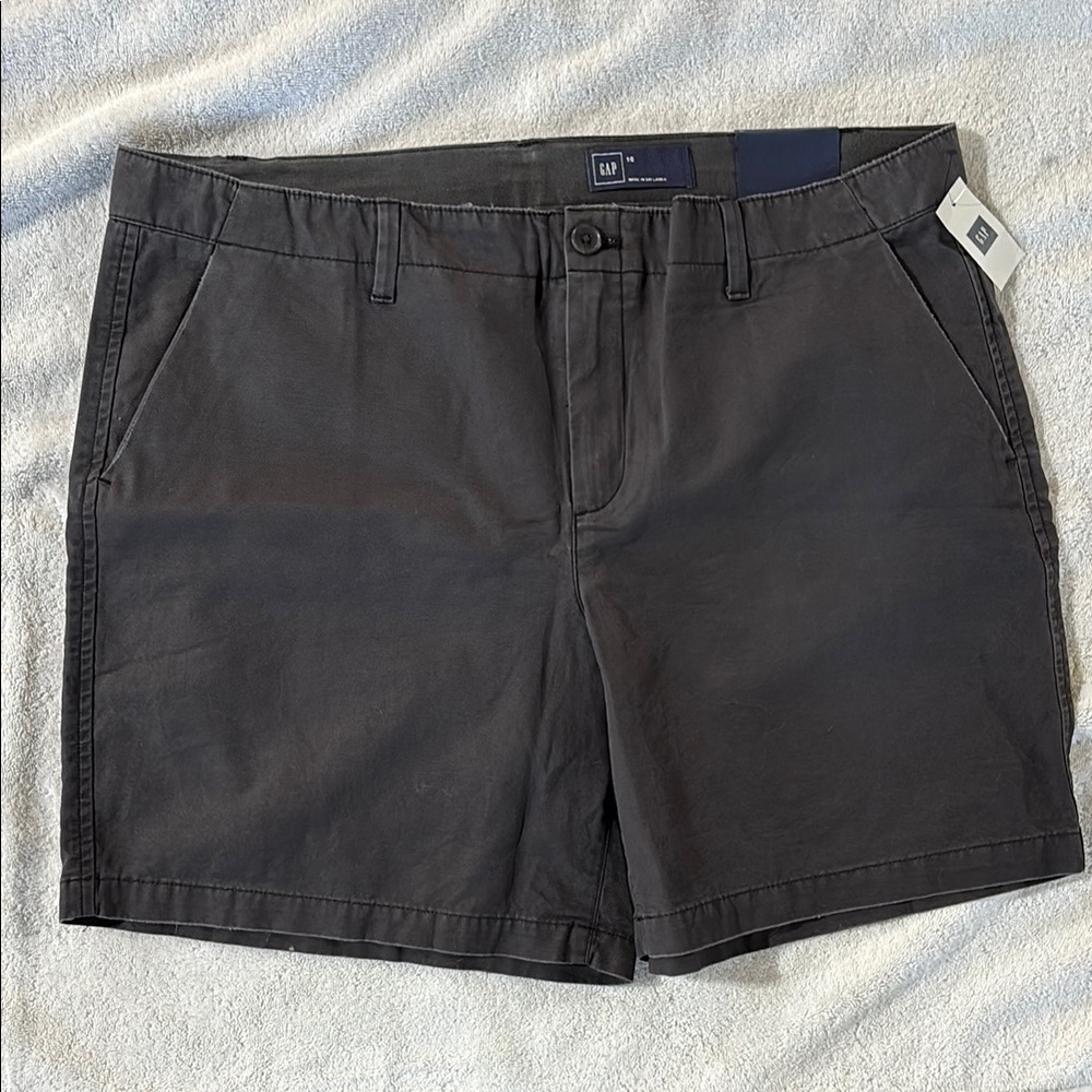 NWT Gap shorts SZ 16